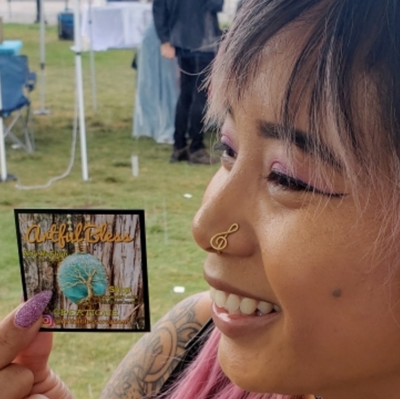 Meet your Posher, Arty - Picture 3 of 4